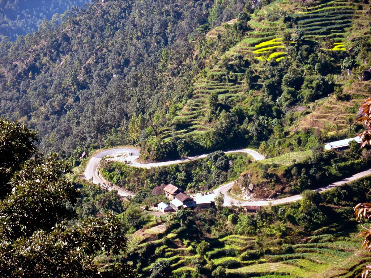 AsiaBikeTours_Nepal_Mountains_22.jpg