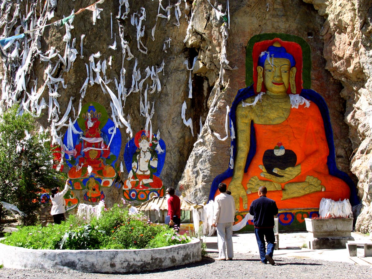 AsiaBikeTours_Tibet_Lhasa_Everest_17.jpg